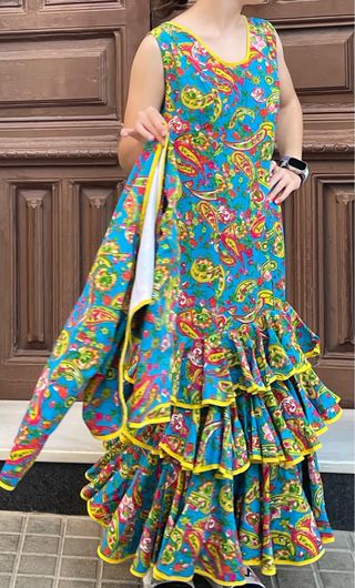 Traje de flamenca con torerita talla 3840 