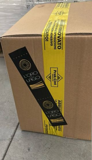 Nastro adesivo personalizzato con il tuo logo