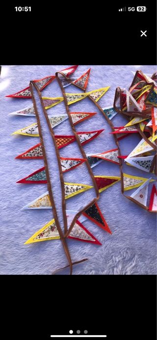 Banderines de fieltro decorativos