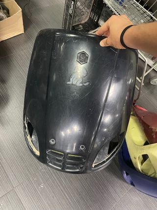 Carcasa Frontal Piaggio Zip Aire Negra
