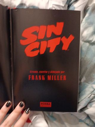 Sin City Ed. Integral 1 (Spanish Edition)