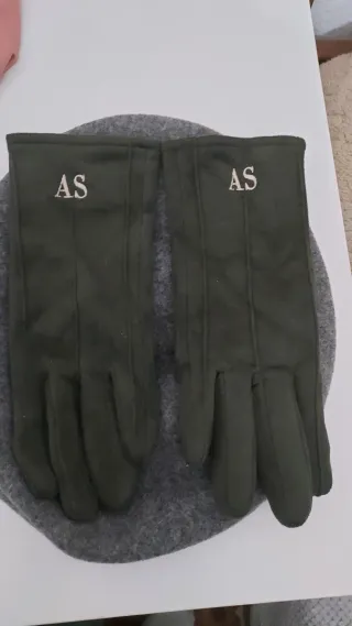 Guantes verdes AS