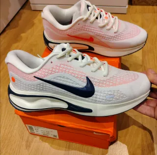 Nike Journey Run Talla 42