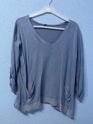 Camiseta azul manga larga
