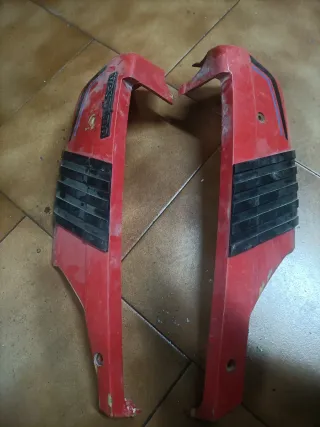 Carcasas Motor Vespino Rojas