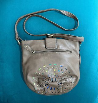 Bolso de mujer detalle mariposa