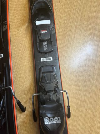 Esquís Rossignol Blackcops 150cm Freestyle