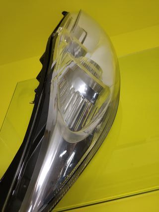FARO DELANTERO DERECHO FORD FIESTA