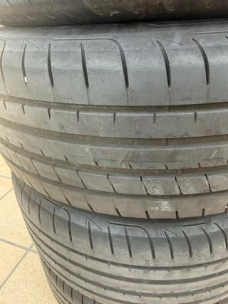 Llantas de aleación plateadas CUPRA 