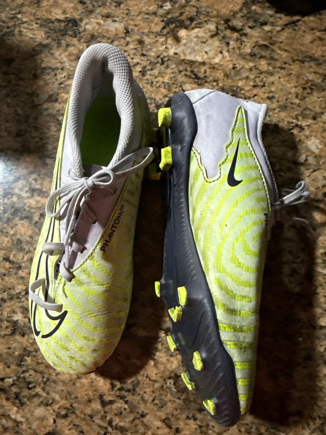 Nike Phantom Botas Fútbol Talla 36,5