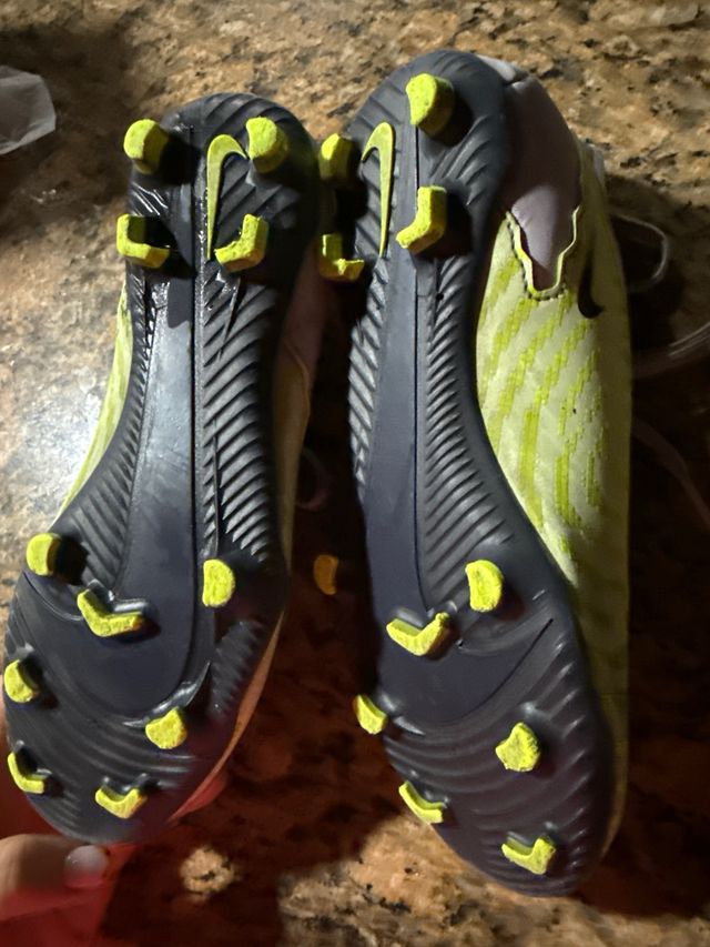 Nike Phantom Botas Fútbol Talla 36,5