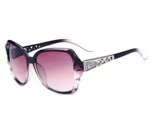 CON ETIQUETA. Gafas de sol degradads