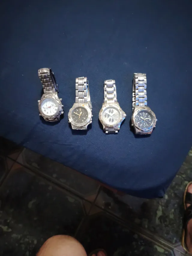 Lote 4 relojes Lotus cronógrafos 