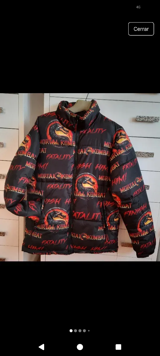 Chaqueta acolchada Pull and Bear Mortal Kombat XS