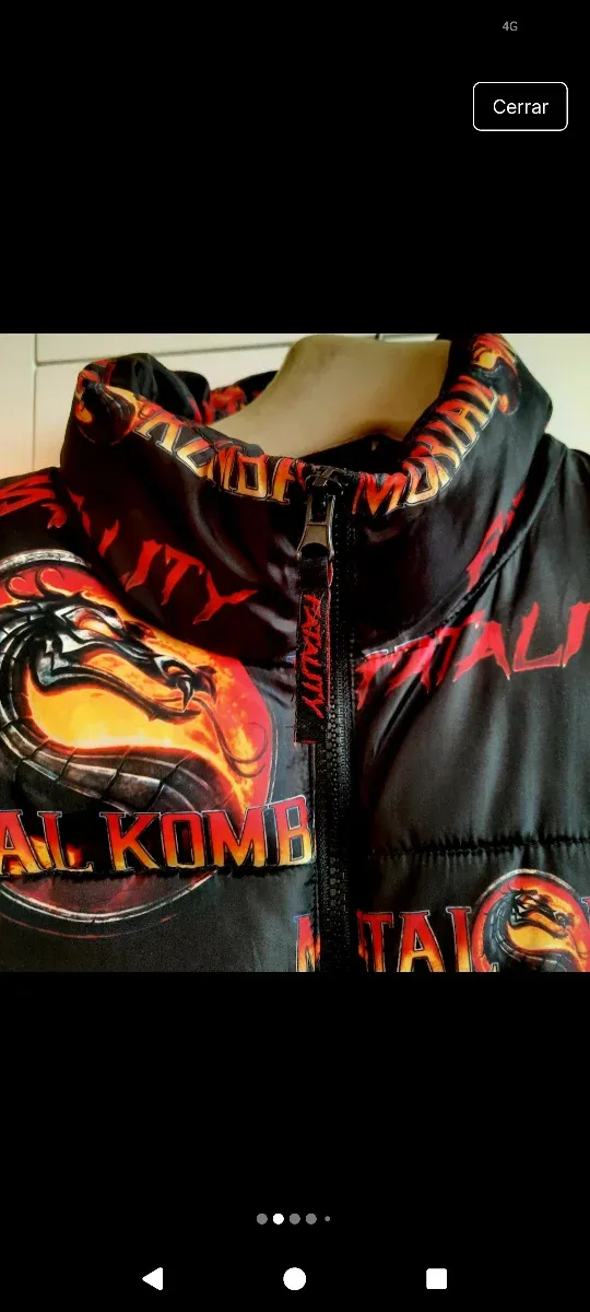 Chaqueta acolchada Pull and Bear Mortal Kombat XS