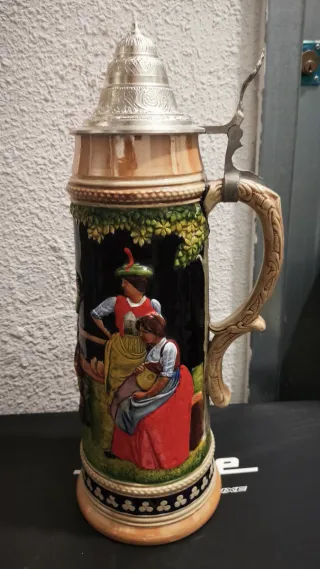 Jarra cerveza alemana decorada