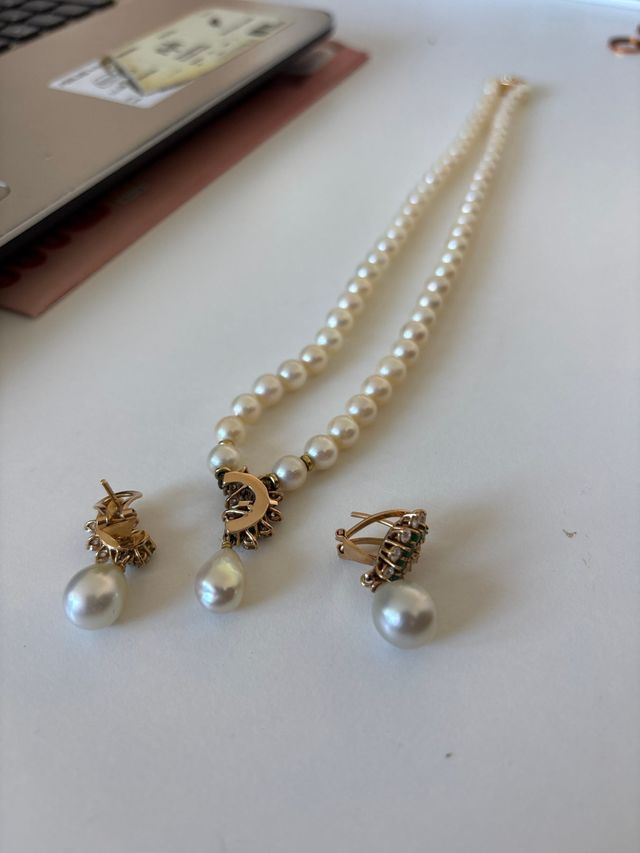 Conjunto Oro 18k con Perlas, Esmeralda y Diamantes