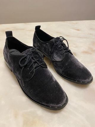 Zapatos Terciopelo Gris Mujer
