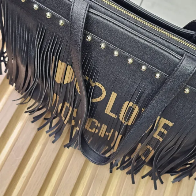 Borsa Love Moschino con frange e borchie