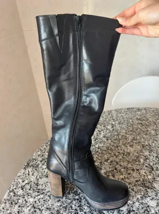 Botas altas de piel hasta la rodilla con tacón