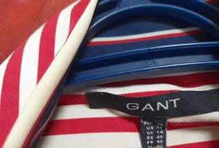 Camisa Gant Rayas Rojas y Blancas