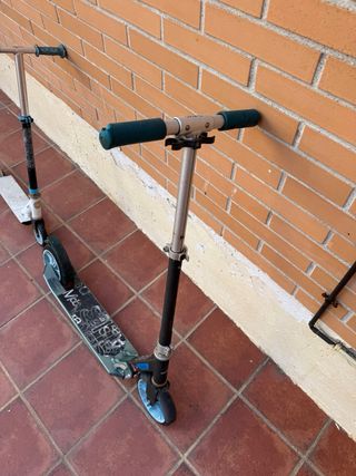 2 Patinetes infantiles

