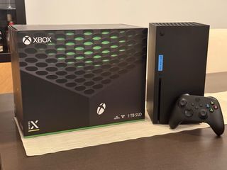 Xbox Series X da 1 TB in nero