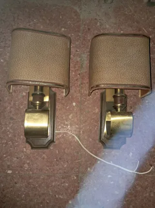 2 Apliques Vintage Beige y Dorado
