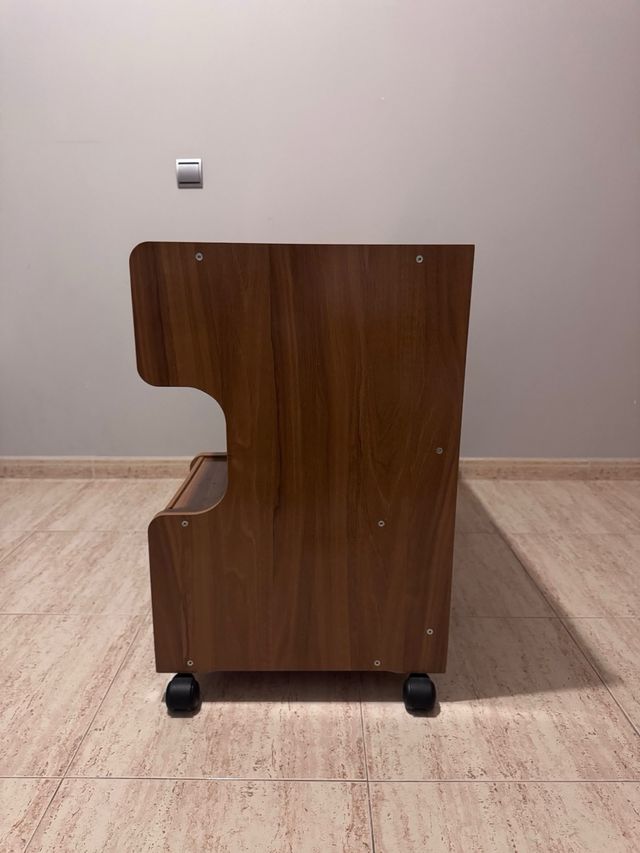 Escritorio madera con ruedas y 2 cajones