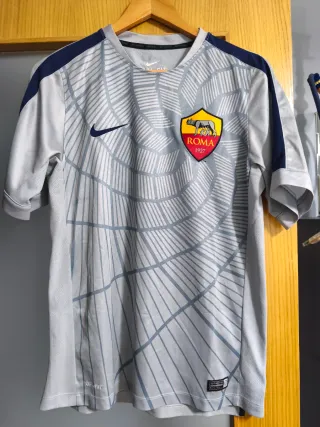 Camiseta Nike Roma Talla M