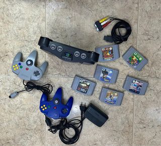 Nintendo 64 con 2 controller e giochi