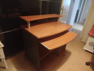 Escritorio madera perfecto estado