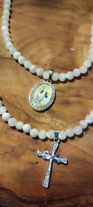 Collar fallera niña oro y blanco