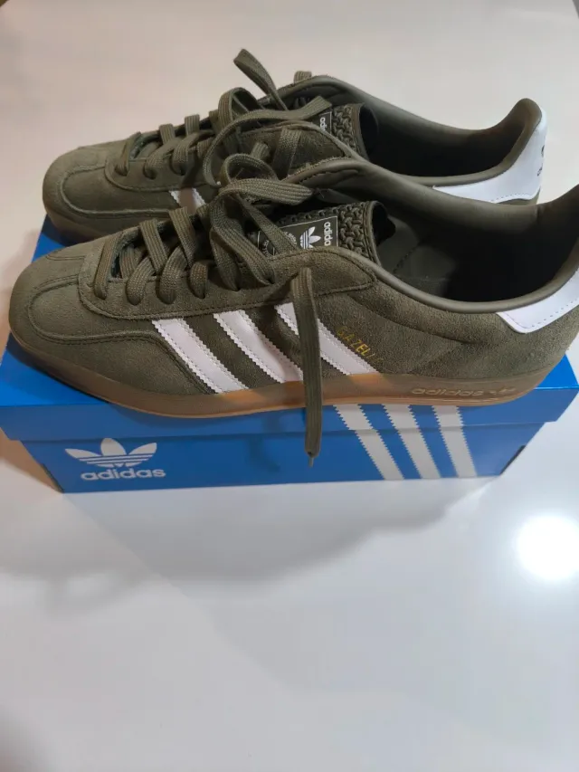 Zapatillas Adidas Gazelle Indoor Verde Caqui 451/3