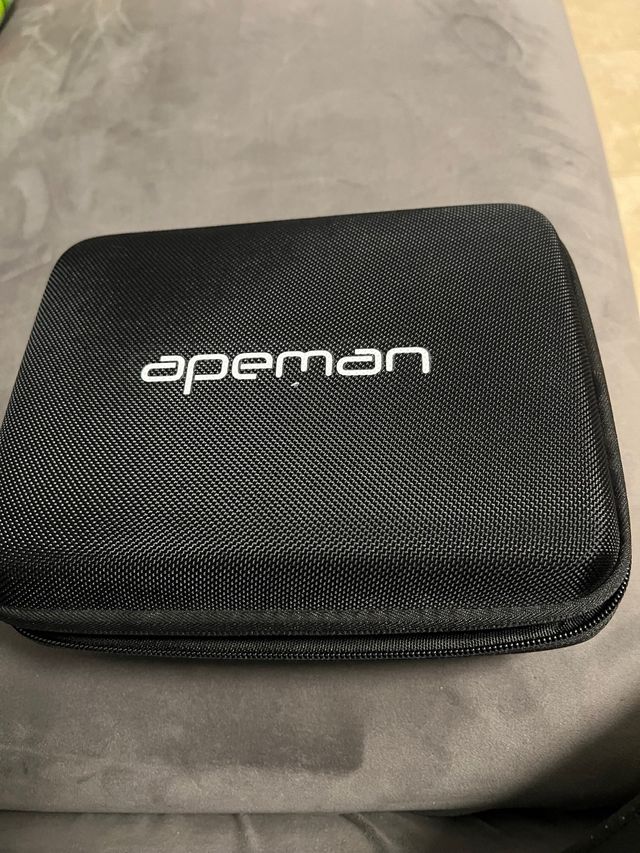 Cámara de acción Apenam con accesorios