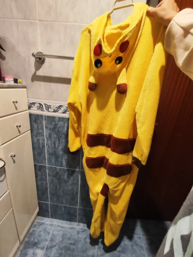 Pijama Pikachu Talla S/M