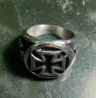 Anillo Acero Cruz Templaria
