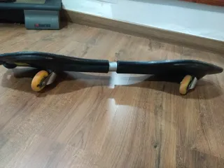 Vendo Patinete de dos ruedas y de regalo scooter 