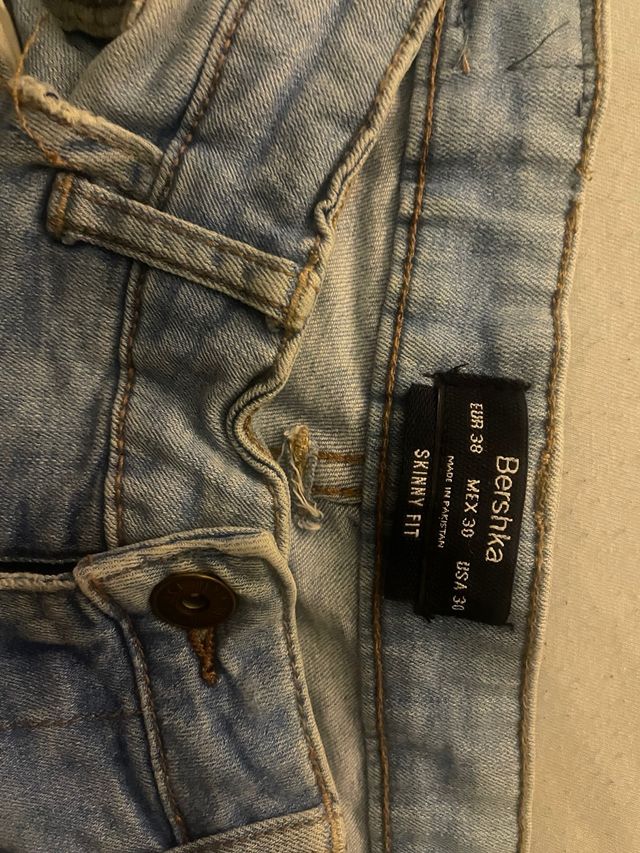 Pantalones vaqueros Bershka Skinny Fit Talla 38