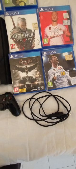 PlayStation 4 + 7 Giochi