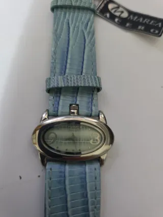 Reloj Marea Azul y Plateado