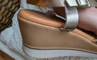 Sandalias Amelia Piel Talla 39 Oro y Plata
