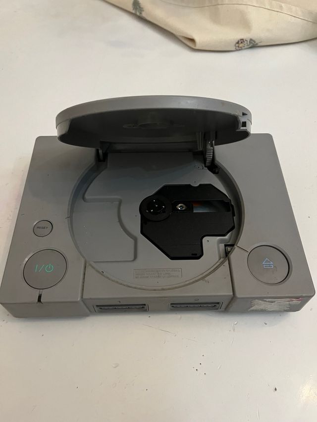 Consola Sony PlayStation 1 (PS1) Gris