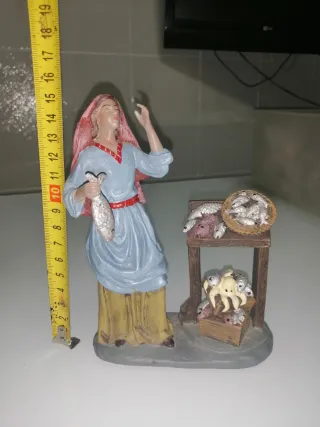 Figura Belén pescadora 16cm