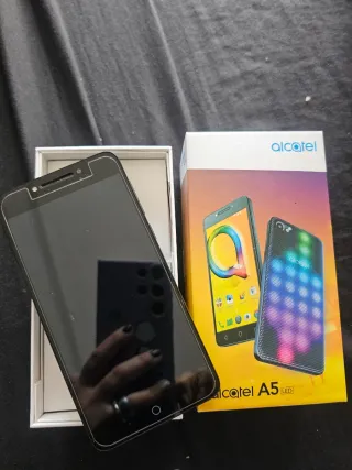 Cellulare Alcatel A5 LED