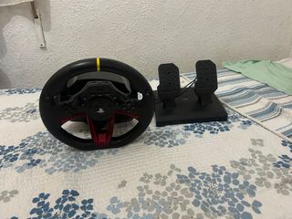 Volante PS4 y PC con pedales