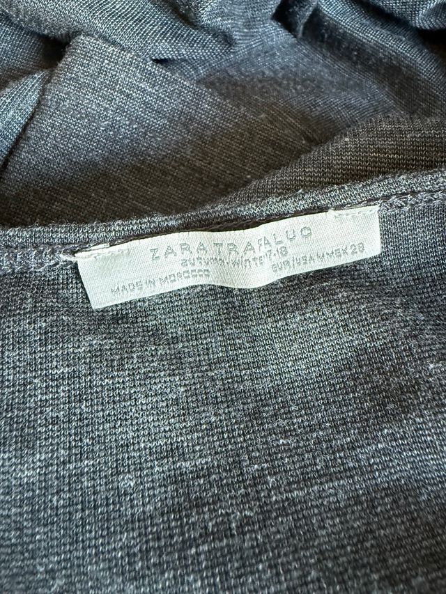 Vestido Zara punto gris