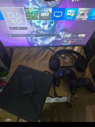 Consola PS4 Slim Negra