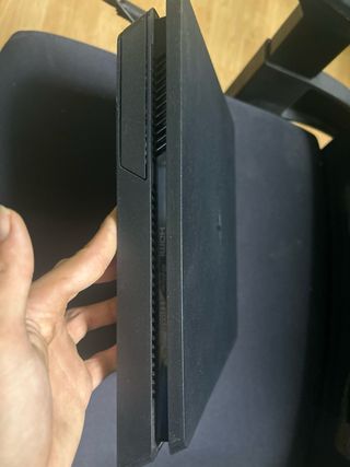 PS4 Slim Negra