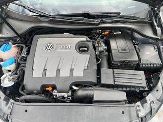 Volkswagen Golf VI